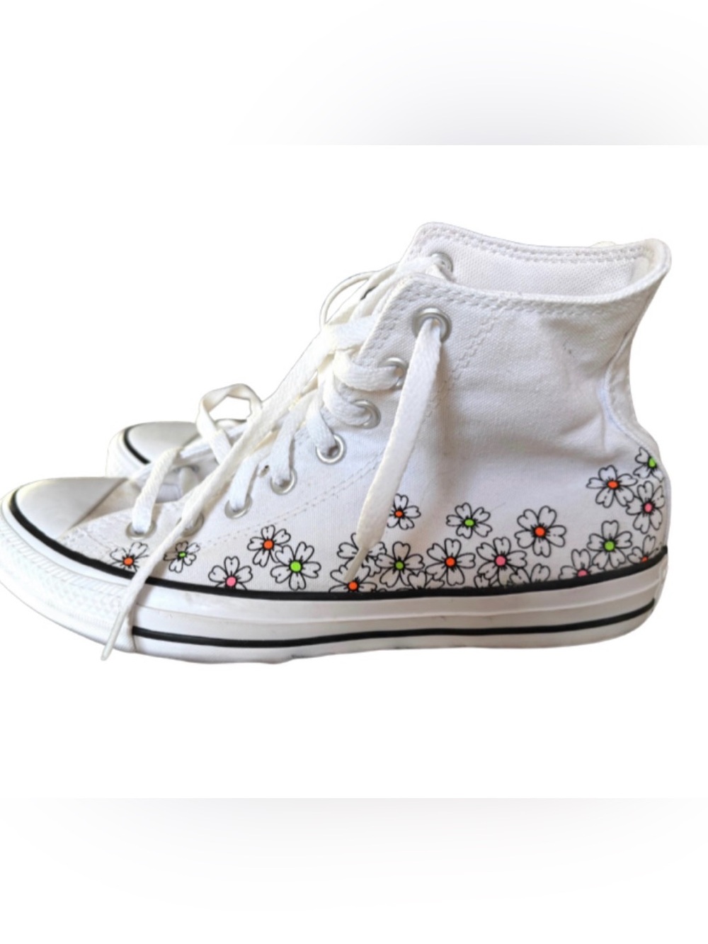 Women’s Converse White High-Top Sneakers with Multicolor Daisy Trim Size 8.5